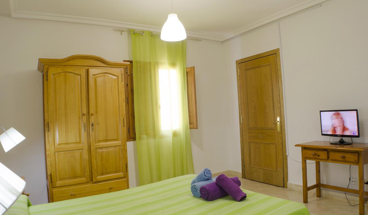 Hostal Los Calatravos Alcañiz Exterior foto