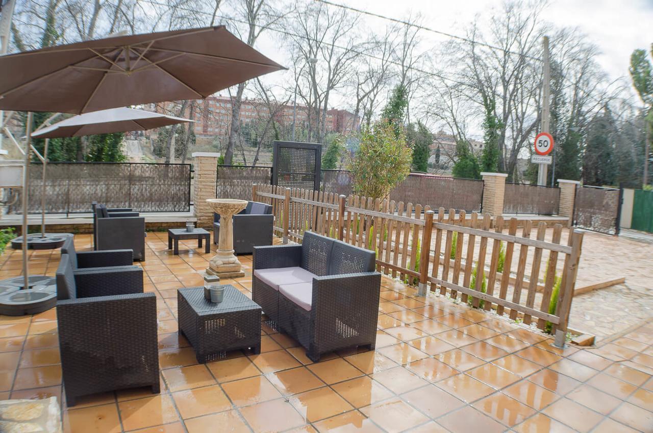 Hostal Los Calatravos Alcañiz Exterior foto